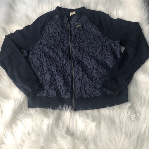 Hollister Sweaters - ✨New sweater hollister✨